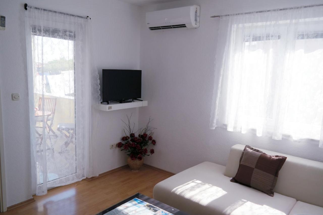 Apartments Gabrijel Vodice Buitenkant foto